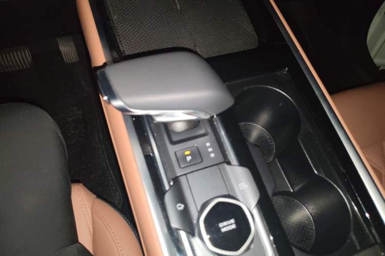 Used CHANGAN NEVO Q05 2023 125 Pro Gear Lever