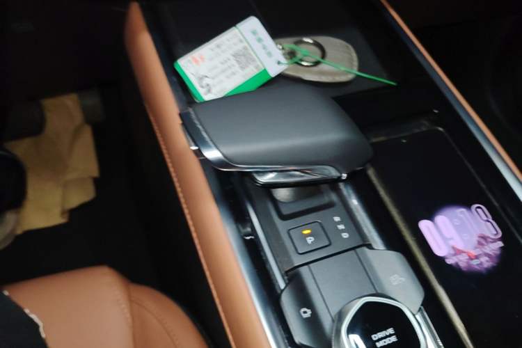Used CHANGAN NEVO Q05 2023 60 Pro Gear Lever