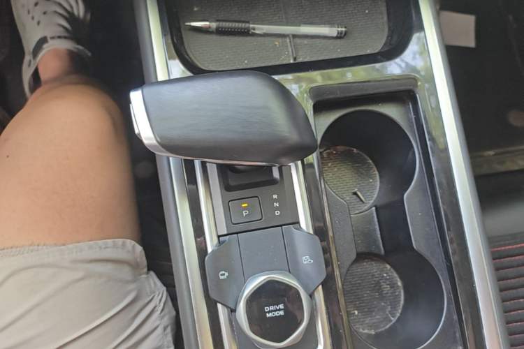 Used CHANGAN NEVO Q05 2023 60 Pro Gear Lever