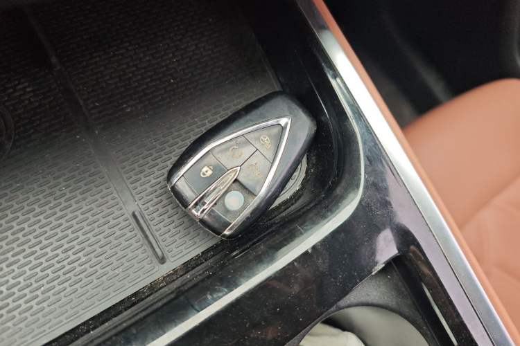 Used CHANGAN NEVO Q05 2023 125 Max Interior 1