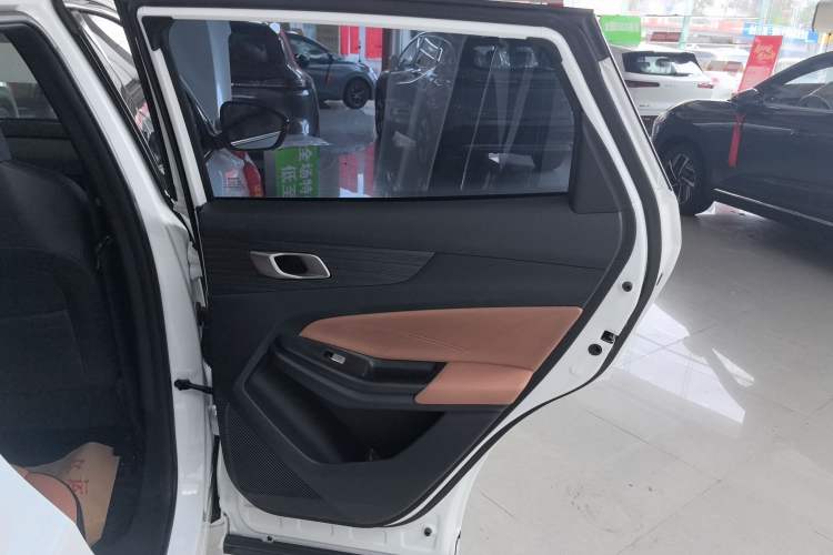 Used CHANGAN NEVO Q05 2023 125 Max Interior 6
