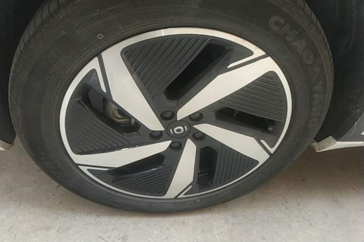Used CHANGAN NEVO Q05 2023 60 Pro Left Front Wheel Hub