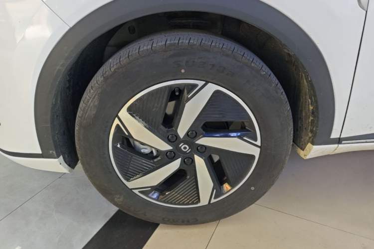 Used CHANGAN NEVO Q05 2023 60 Lite Left Front Wheel Hub