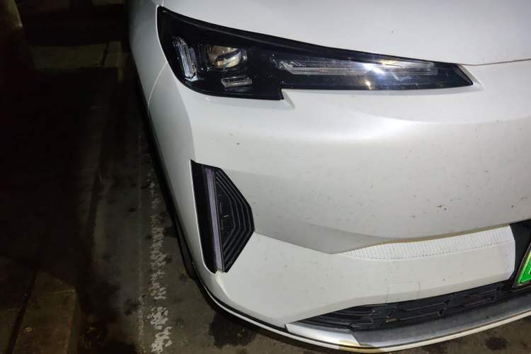 Used CHANGAN NEVO Q05 2023 125 Pro Right Front Headlight