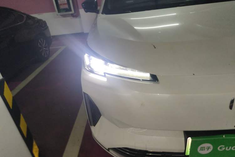 Used CHANGAN NEVO Q05 2023 125 Pro Right Front Headlight