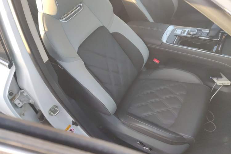 Used CHANGAN NEVO Q05 2023 125 Max Right Front Seat