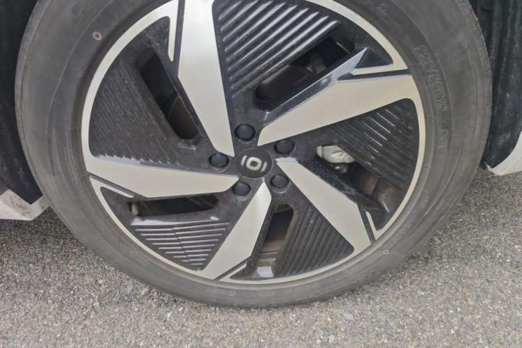 Used CHANGAN NEVO Q05 2023 60 Pro Right Front Wheel Hub