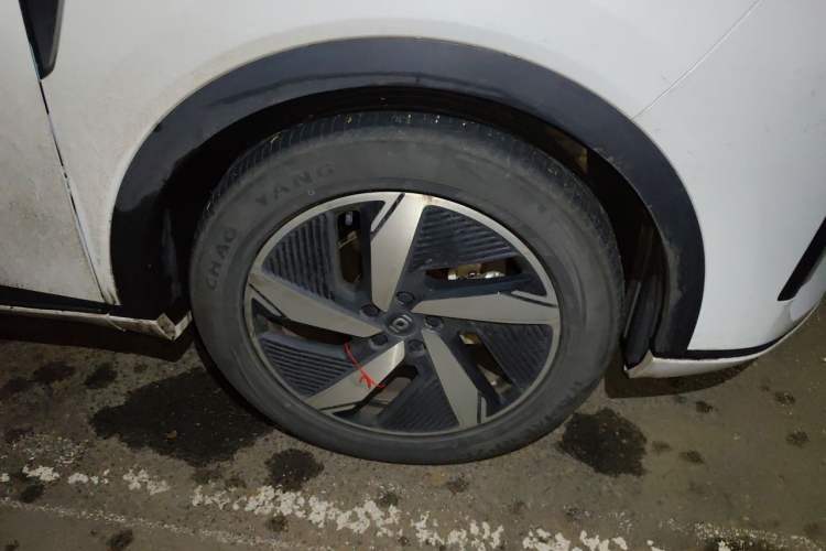 Used CHANGAN NEVO Q05 2023 125 Pro Right Front Wheel Hub