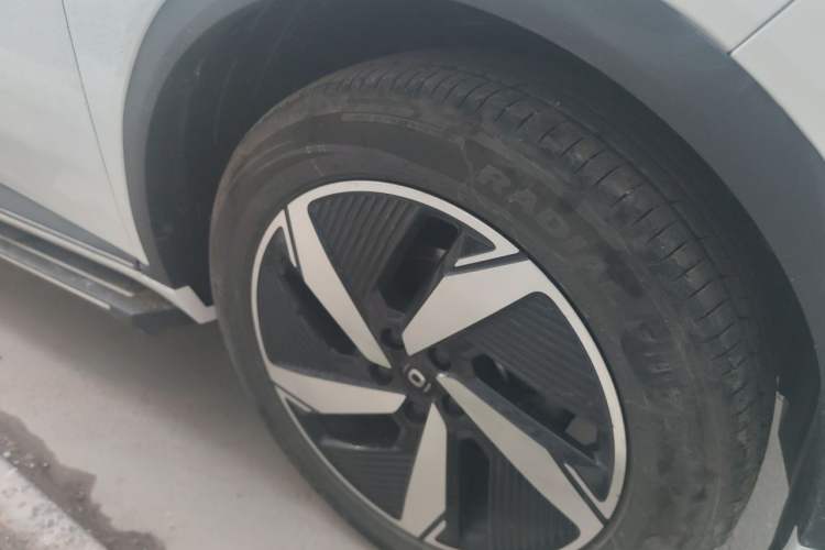 Used CHANGAN NEVO Q05 2023 125 Pro Right Front Wheel Hub