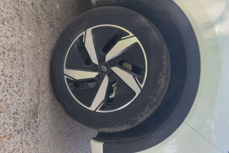 Used CHANGAN NEVO Q05 2023 60 Lite Right Front Wheel Hub