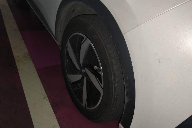 Used CHANGAN NEVO Q05 2023 125 Pro Right Front Wheel Hub