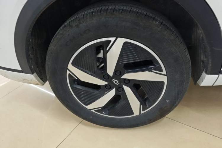 Used CHANGAN NEVO Q05 2023 60 Lite Right Rear Wheel Hub