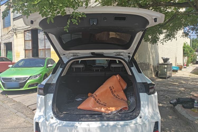Used CHANGAN NEVO Q05 2023 60 Pro Trunk