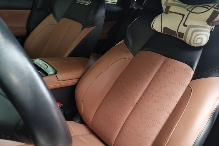 Used CHANGAN NEVO Q05 2024 All-New Flavorful Edition 125 Flagship Model Powered by CATL Left Front Seat