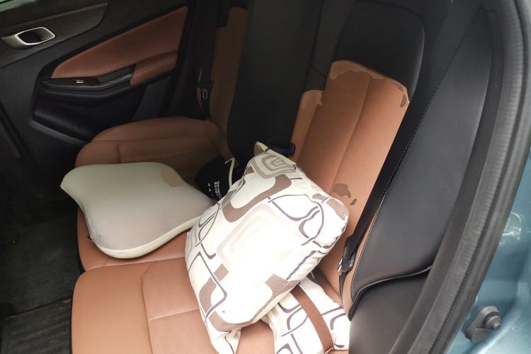 Used CHANGAN NEVO Q05 2024 All-New Flavorful Edition 125 Flagship Model Powered by CATL Left Rear Seat