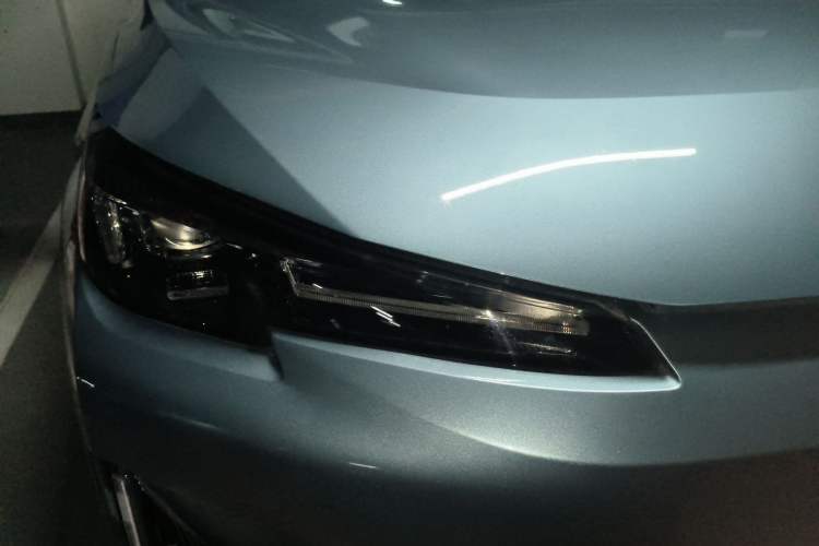 Used CHANGAN NEVO Q05 2024 Truly Delicious Version 125cc Superior Design CATL Right Front Headlight