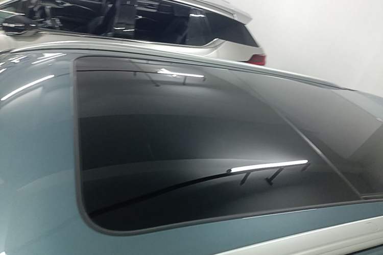 Used CHANGAN NEVO Q05 2024 Truly Delicious Version 125 Excellence Edition CATL Roof