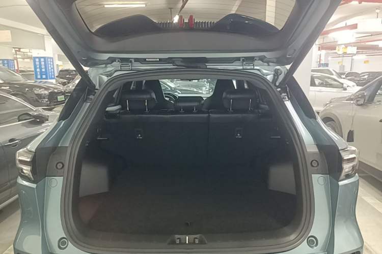 Used CHANGAN NEVO Q05 2024 Truly Delicious Version 125 Excellence Edition CATL Trunk