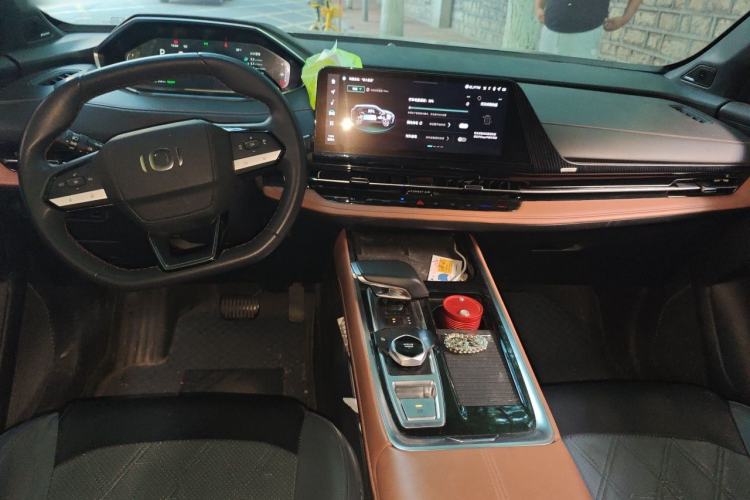 Used CHANGAN NEVO Q05 2024 Truly Delicious Version 125cc Superior Design CATL Center Console