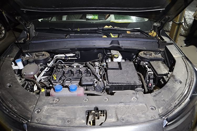 Used CHANGAN NEVO Q05 2024 Truly Delicious Version 125 Excellence Edition CATL Engine Bay