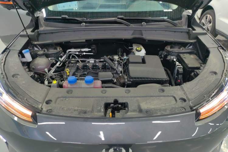 Used CHANGAN NEVO Q05 2024 Truly Delicious Version 125 Excellence Edition CATL Engine Bay