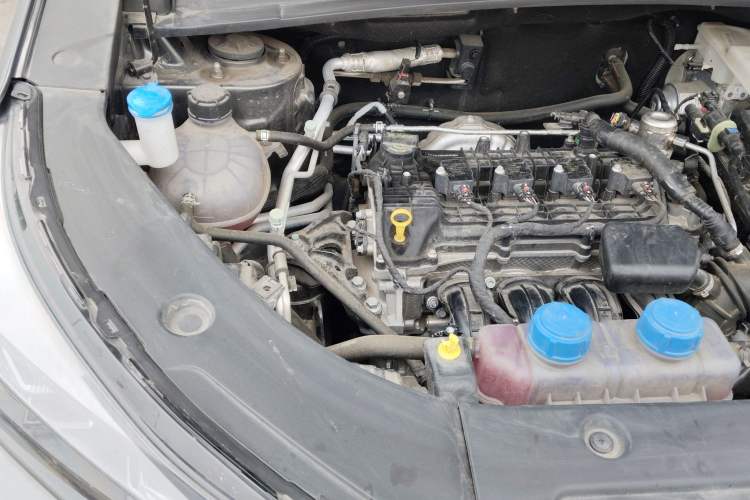 Used CHANGAN NEVO Q05 2024 Truly Delicious Version 125cc Superior Design CATL Engine Bay Right