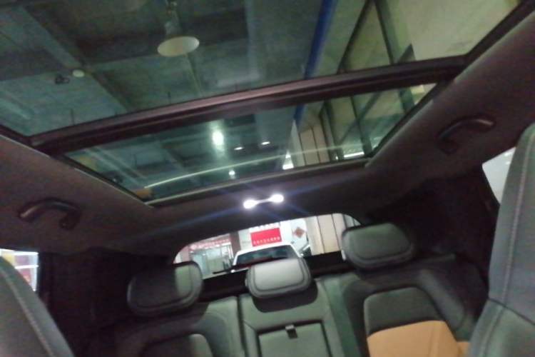 Used CHANGAN NEVO Q05 2024 Truly Delicious Version 125cc Superior Design CATL Headliner