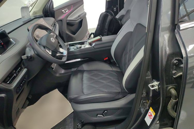 Used CHANGAN NEVO Q05 2024 Truly Delicious Version 125 Excellence Edition CATL Left Front Seat