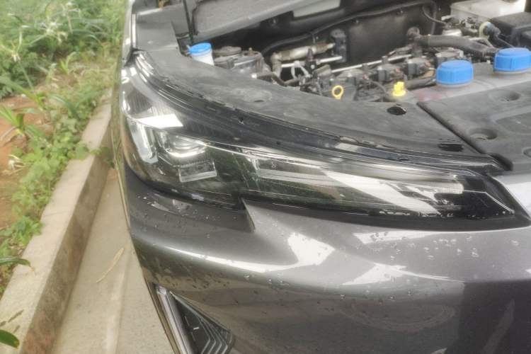Used CHANGAN NEVO Q05 2024 Truly Delicious Version 125cc Superior Design CATL Right Front Headlight