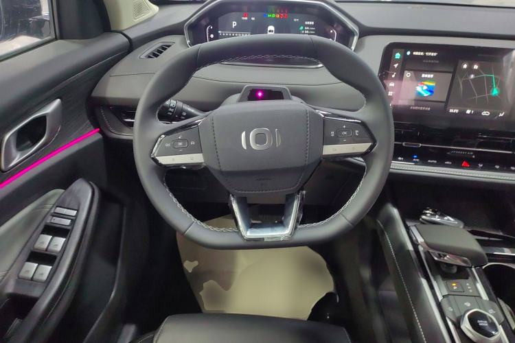 Used CHANGAN NEVO Q05 2024 Truly Delicious Version 125 Excellence Edition CATL Steering Wheel