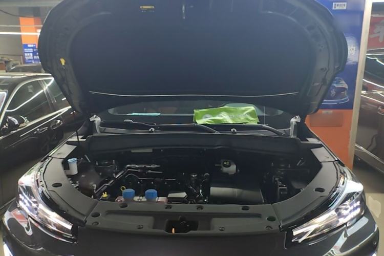 Used CHANGAN NEVO Q05 2024 Truly Delicious Version 125" Beyond-Performance Model CATL Engine Bay