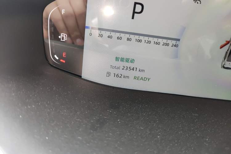 Used CHANGAN NEVO Q05 2024 Truly Delicious Version 125" Beyond-Performance Model CATL Odometer Close Up