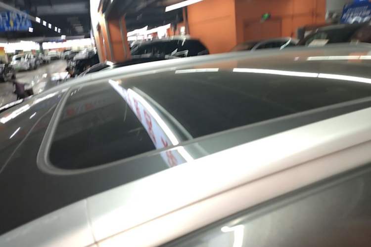Used CHANGAN NEVO Q05 2024 Truly Delicious Version 125" Beyond-Performance Model CATL Roof