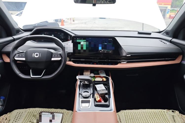 Used CHANGAN NEVO Q05 2024 Truly Delicious Version 125cc Superior Design CATL Center Console