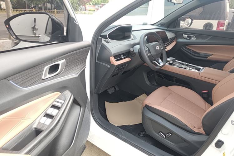 Used CHANGAN NEVO Q05 2024 All-New Flavorful Edition 125 Flagship Model - CATL Driver Seat