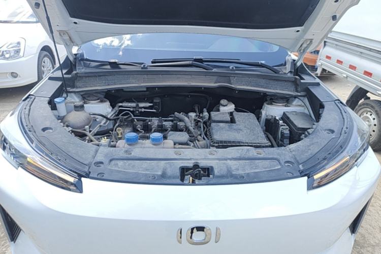 Used CHANGAN NEVO Q05 2024 All-New Flavorful Edition 125 Flagship Model - CATL Engine Bay