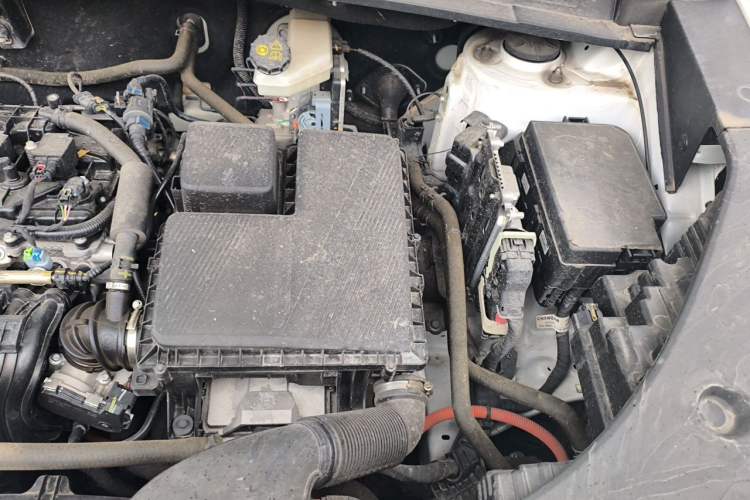 Used CHANGAN NEVO Q05 2024 Truly Delicious Version 125 Excellence Edition CATL Engine Bay Left