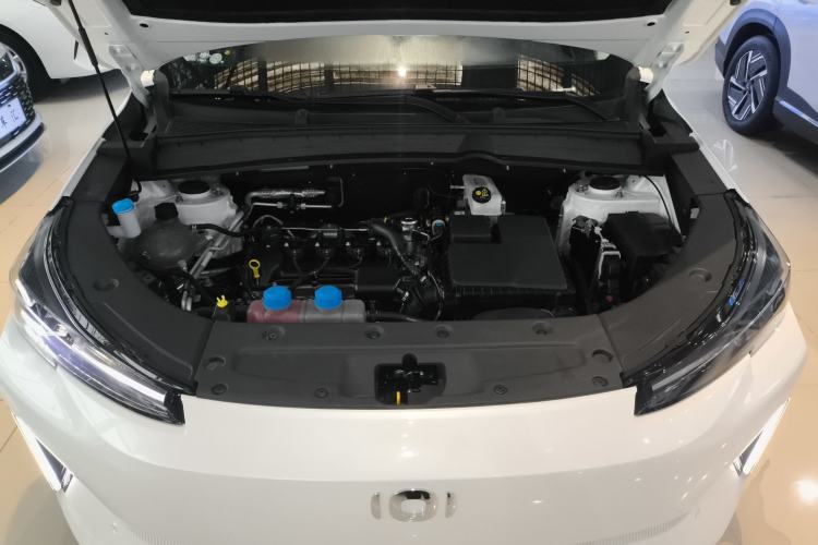 Used CHANGAN NEVO Q05 2024 Truly Delicious Version 125 Excellence Edition CATL Engine Bay