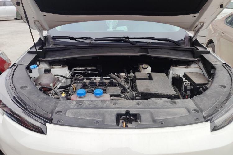 Used CHANGAN NEVO Q05 2024 Truly Delicious Version 125cc Superior Design CATL Engine Bay