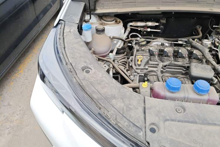 Used CHANGAN NEVO Q05 2024 Truly Delicious Version 125cc Superior Design CATL Engine Bay Right