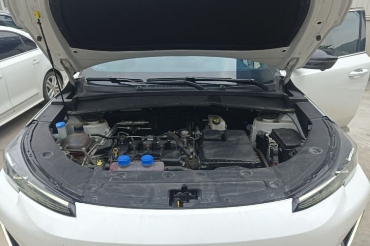 Used CHANGAN NEVO Q05 2024 All-New Flavorful Edition 125 Flagship Model - CATL Engine Bay