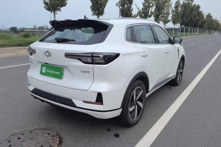 Used CHANGAN NEVO Q05 2024 Truly Delicious Version 125 Excellence Edition CATL Exterior 4