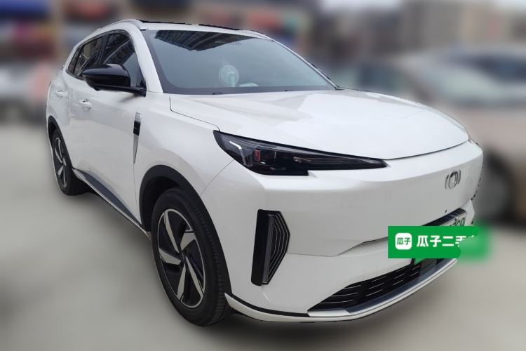 Used CHANGAN NEVO Q05 2024 Truly Delicious Version 125cc Superior Design CATL Front Right 45 Deg