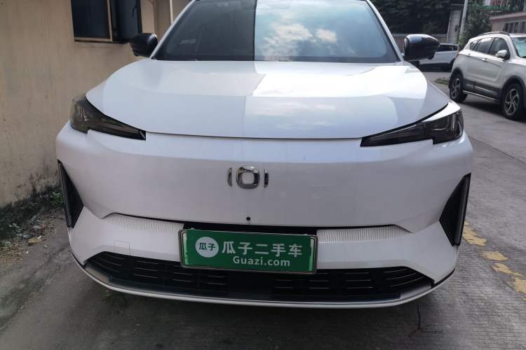 Used CHANGAN NEVO Q05 2024 Truly Delicious Version 125cc Superior Design CATL Front