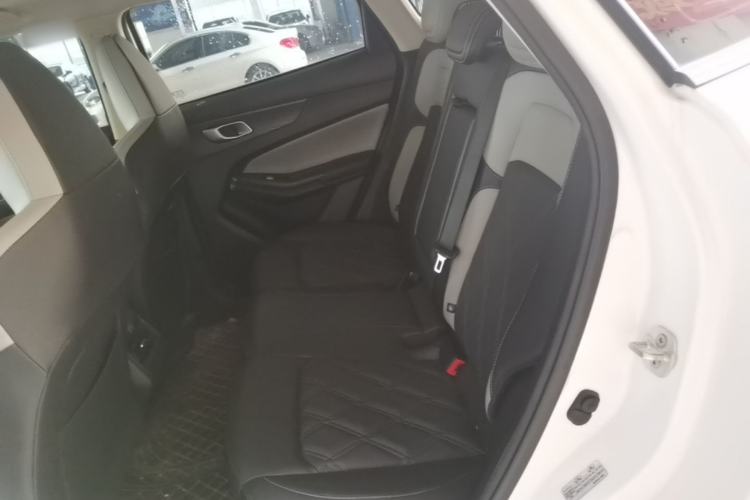 Used CHANGAN NEVO Q05 2024 Truly Delicious Version 125" Beyond-Performance Model CATL Left Rear Seat