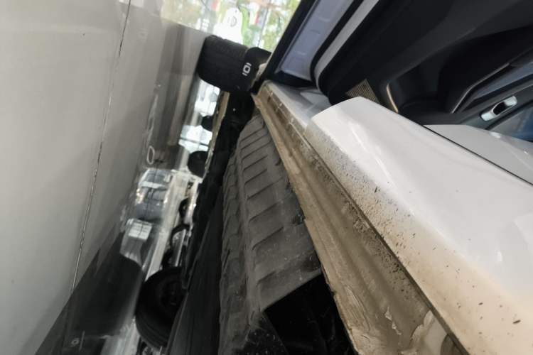 Used CHANGAN NEVO Q05 2024 Truly Delicious Version 125 Excellence Edition CATL Left Side Sill