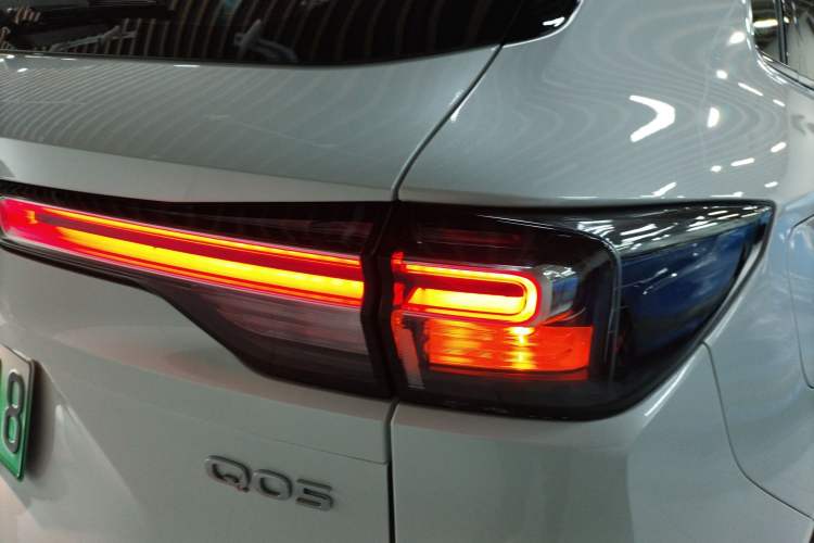 Used CHANGAN NEVO Q05 2024 All-New Flavorful Edition 125 Flagship Model - CATL Right Rear Taillight