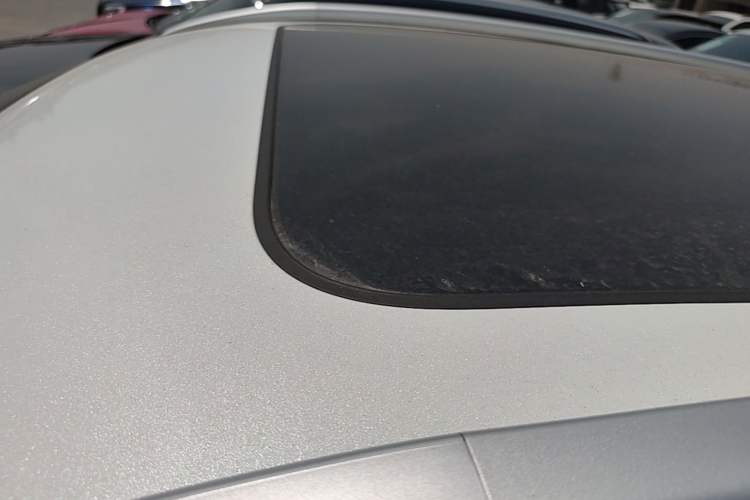 Used CHANGAN NEVO Q05 2024 Truly Delicious Version 125" Beyond-Performance Model CATL Roof