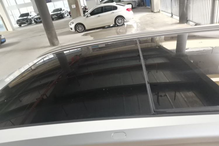Used CHANGAN NEVO Q05 2024 Truly Delicious Version 125" Beyond-Performance Model CATL Roof