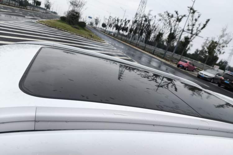 Used CHANGAN NEVO Q05 2024 Truly Delicious Version 125 Excellence Edition CATL Roof